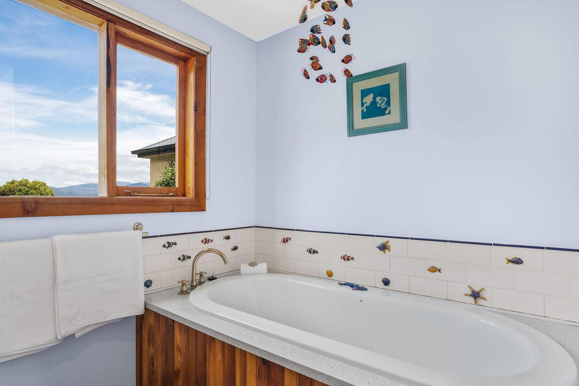 Brightwater Bed And Breakfast Tinderbox Екстериор снимка
